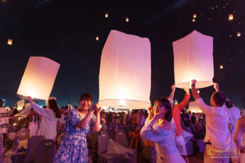 大仏塔が美しい！2026年CADコムローイ祭り【11月25開催分】予約受付中のサムネイル画像