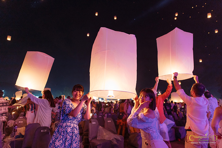 コムローイ祭り_ステージ5